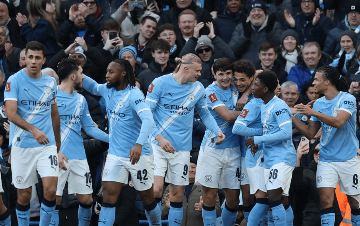 惨案诞生！英超豪门踢疯了：狂轰10球，曼城超级新援处子球